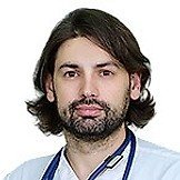 Врач Губка Максим Леонидович