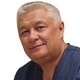 Врач Хаматов Рафаиль Камильевич