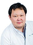 Врач Хатуев Александр Георгиевич