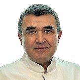 Врач Лузгин Александр Михайлович