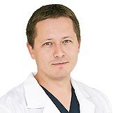 Врач Максимов Сергей Васильевич