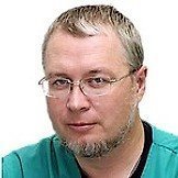 Врач Мартынов Станислав Александрович