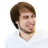 Врач Матвиенко Дмитрий Александрович