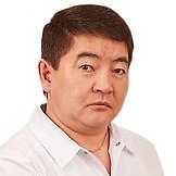 Врач Мушкудаев Владимир Ильич