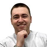 Врач Пирожков Илья Евгеньевич