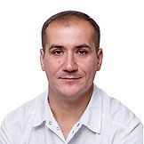 Врач Рева Андрей Александрович