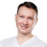 Врач Щастливый Денис Владимирович