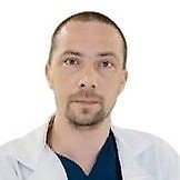 Врач Шиханов Илья Николаевич