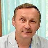 Врач Стемплевский Олег Петрович