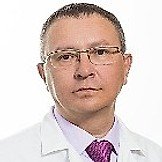 Врач Васильев Юрий Николаевич