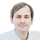 Врач Заварзин Артем Геннадьевич